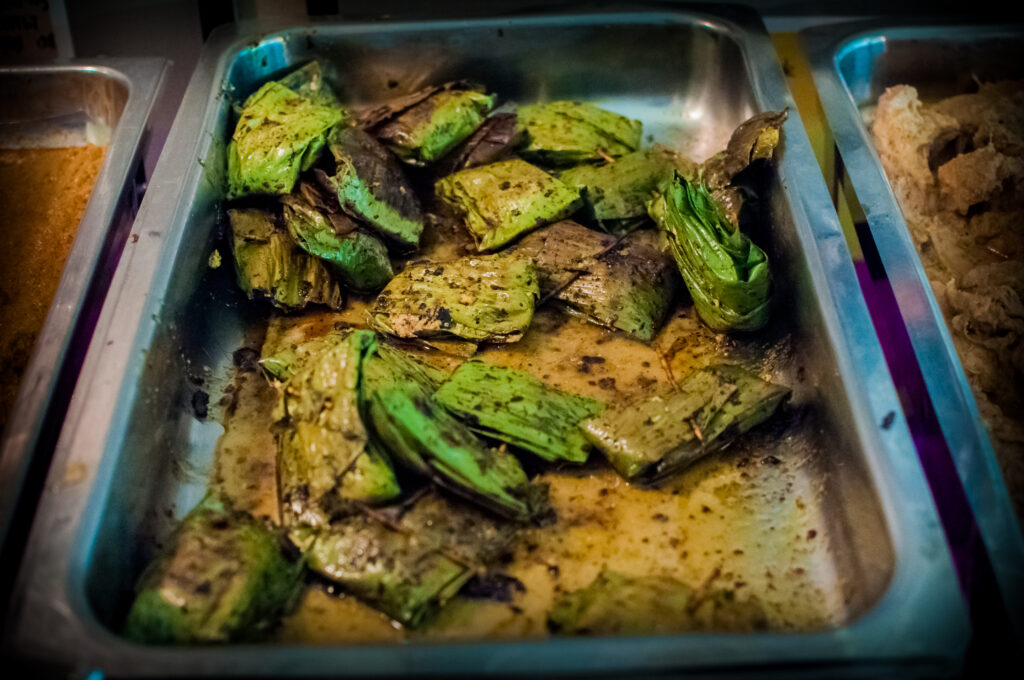 bengali caterers in bangalore ilish paturi